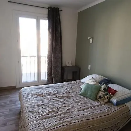 Apartment T3 - Calme-balcon -centre-ville *