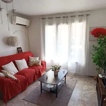 Apartment T3 - Calme-balcon -centre-ville *